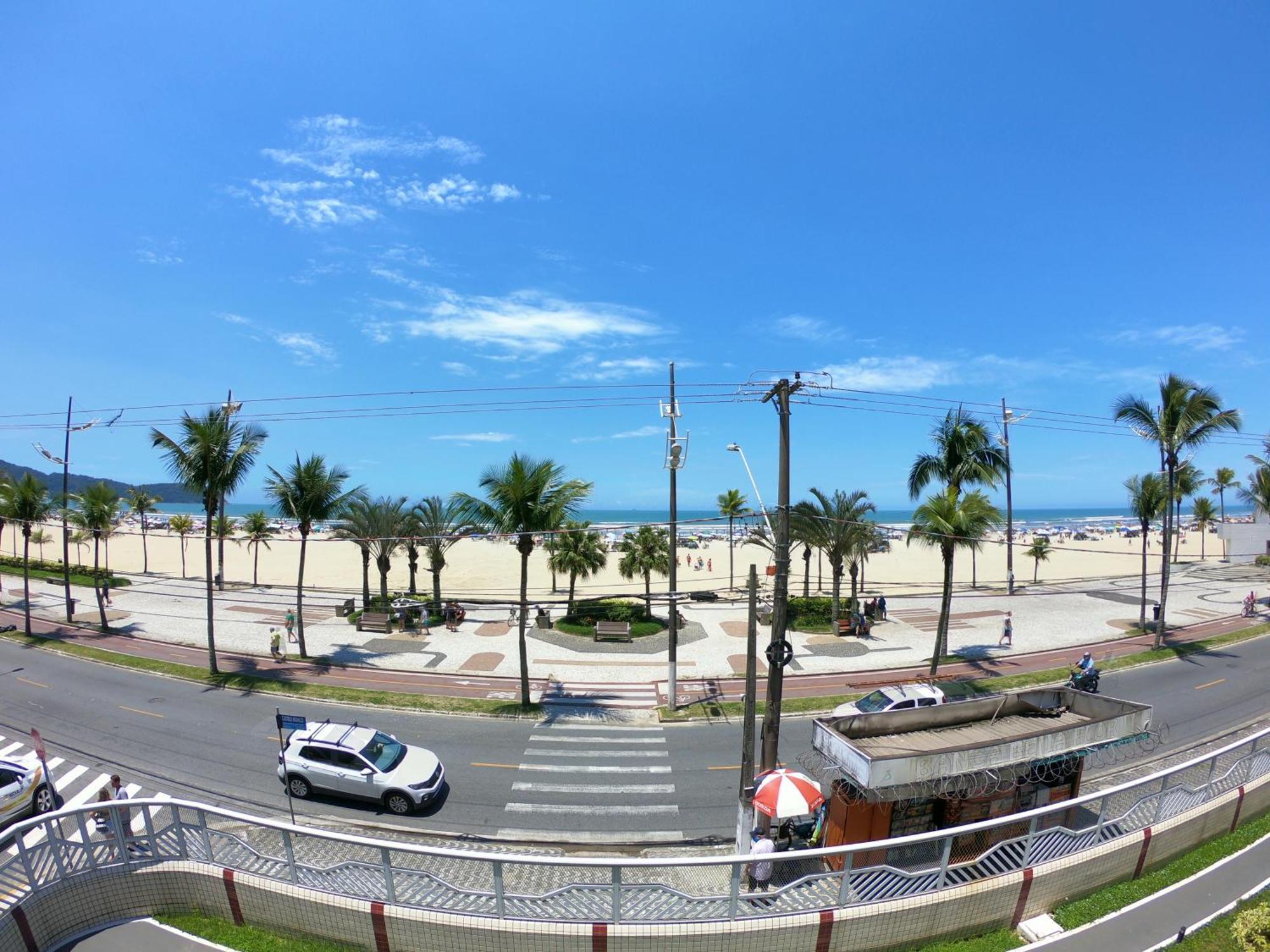 Aconchegante Apartamento Com Vista Para O Mar -Guilhermina برايا جراندي المظهر الخارجي الصورة